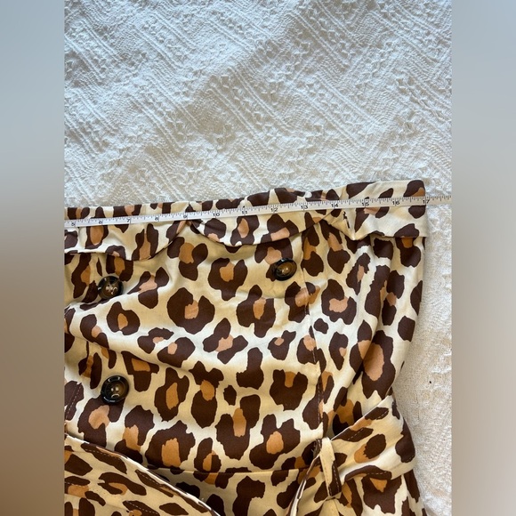 New York & Company Strapless Poplin Belted Top in Leopard Print, size M, NWT! - Picture 10 of 11